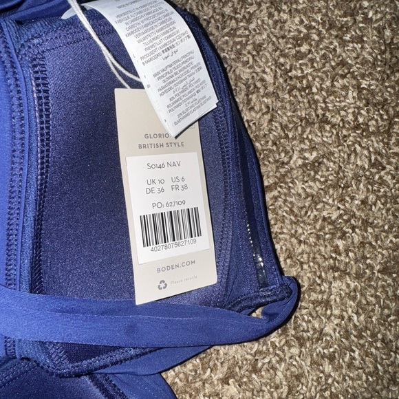 BODEN Bikini Top - Picture 3 of 4